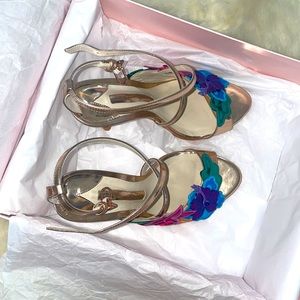 Sophia western heels 👠